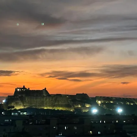 Confortable Con Gran Vista A La Ciudad *